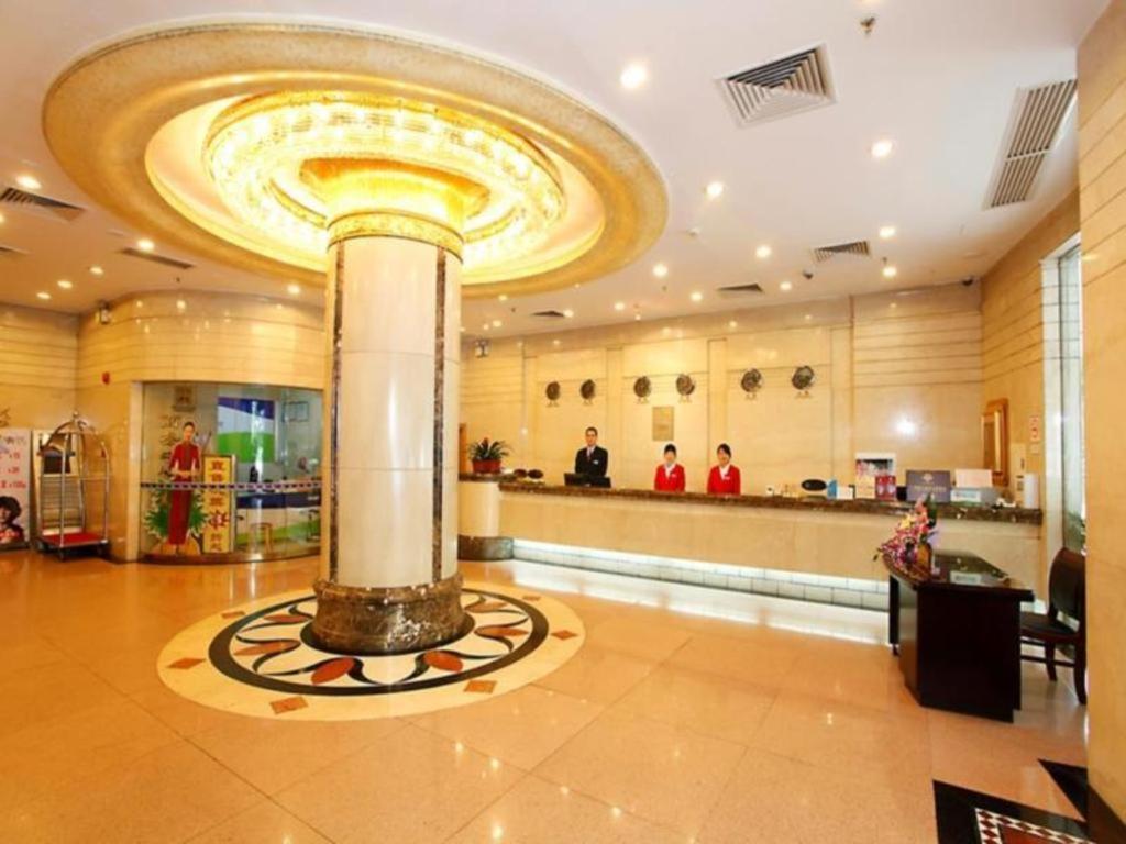 New World Hotel Cantón Exterior foto